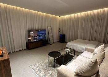 استديو بسرير ماستر ودخول ذاتي