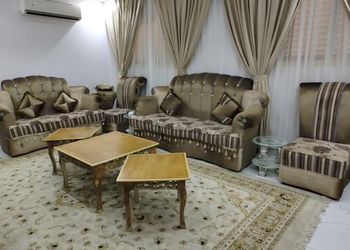 شقة بغرفتين نوم وصالة