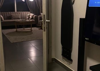 شقة ببروجكتر وغرفة ماستر 