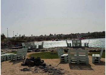 شقة بصالة وغرف نوم