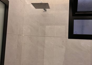 استديو بأثاث مريح وبسيط 44