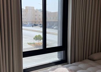 استديو هادئ بسرير ماستر 