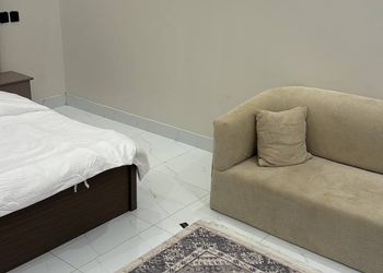 استديو بسرير ماستر ودخول ذاتي