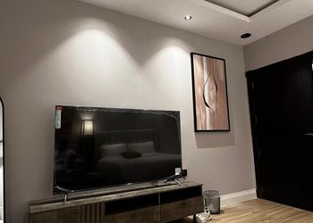استديو هادئ بسرير ماستر 