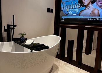 استديو هادئ بسرير ماستر