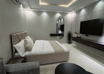 استديو هادئ بسرير ماستر 