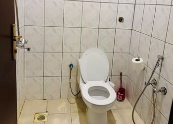 استراحة بمسطح اخضر