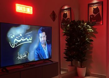 استديو بتصميم أنيق ودخول ذاتي