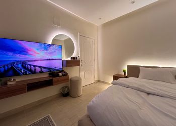 استديو بأجواء وموقع مميز 4C