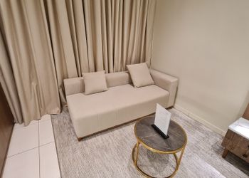 استديو مميز بدخول ذاتي