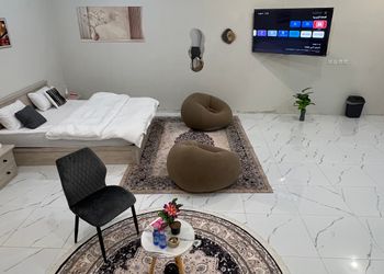 استديو هادئ بسرير ماستر 