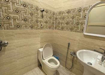 استديو بسرير ماستر ودخول ذاتي