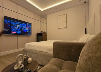 استديو مودرن بدخول ذاتي وسرير مريح