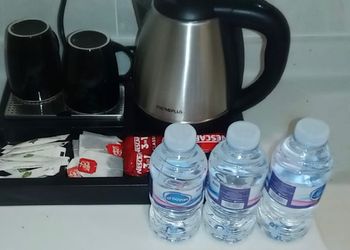 شقة بغرفتين نوم وصالة 