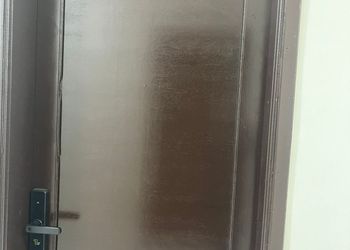 استديو بسرير فردي وجلسة 