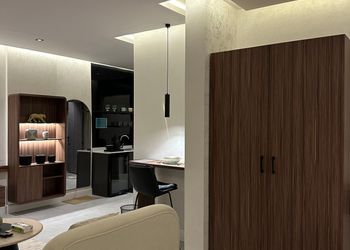 استديو بتصميم أنيق وسرير مريح