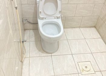 استديو بسرير ماستر وأثاث مريح 