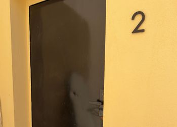استديو بسرير ماستر ودخول ذاتي