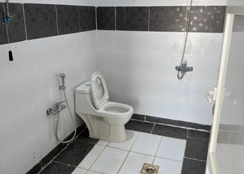 استراحة بمسطح اخضر