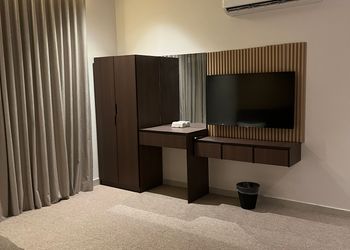 استديو بثلاث اسره فردية