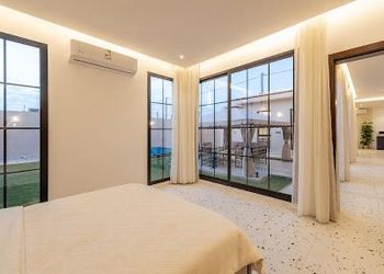شاليه بمسطح اخضر