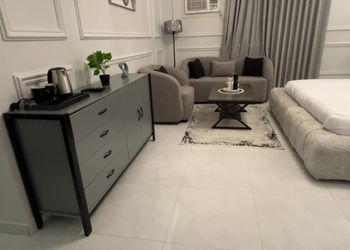 استديو هادئ بسرير ماستر 