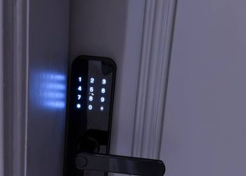 استديو بسرير ماستر ودخول ذاتي