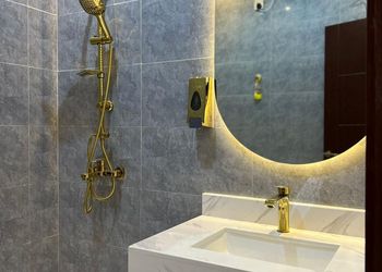 شاليه بجلسة خارجية والعاب مائية