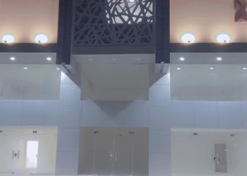 غرفه وحمام ومطبخ 