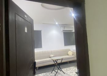 استديو هادئ بسرير ماستر 