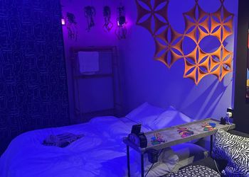 استديو بسرير ماستر ودخول ذاتي