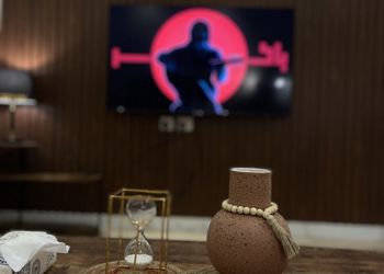 استديو انيق بموقع مميز دخول ذاتي