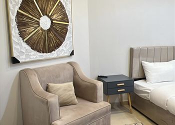 استديو بسرير ماستر ودخول ذاتي