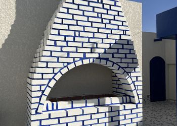 شاليه بجلسة خارجية ومسبح 