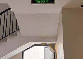 شقة بغرفة نوم وصالة 