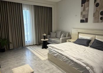 استديو بسرير ماستر ودخول ذاتي