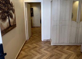 شقة بصالة وغرفة نوم دخول ذاتي 