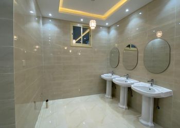 استراحة بمجالس وجلسة خارجية