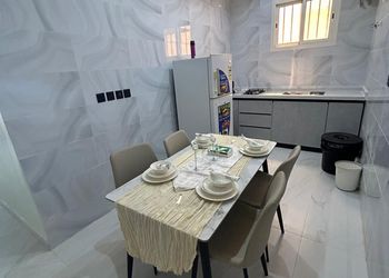 شاليه بجلسة خارجية ودخول ذاتي 
