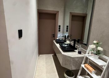 استديو بسرير ماستر ودخول ذاتي