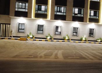استديو بسرير ماستر ودخول ذاتي