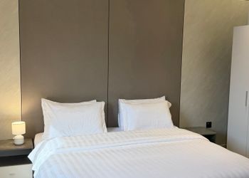 استديو بسرير ماستر