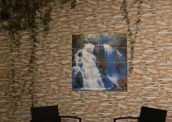 شاليه بجاكوزي ومسطح اخضر
