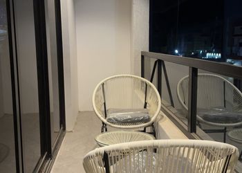 شقة أنيقة بصالة وغرفة نوم