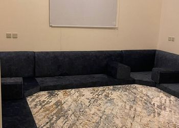 استراحة بمسطح اخضر و جلسة خارجية