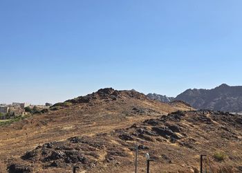 استديو بسرير ماستر ودخول ذاتي