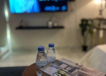 استديو بسرير ماستر وجلسة جانبية