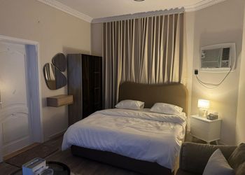 استديو بدخول ذاتي وسرير مريح 