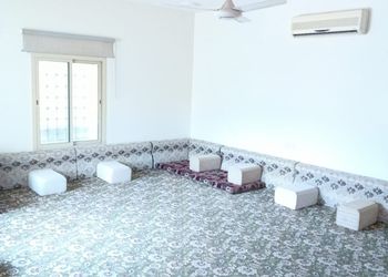استراحة ببيت شعر ملكي