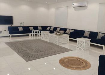 مزرعة بمناظر خلابة وجلسة خارجية 